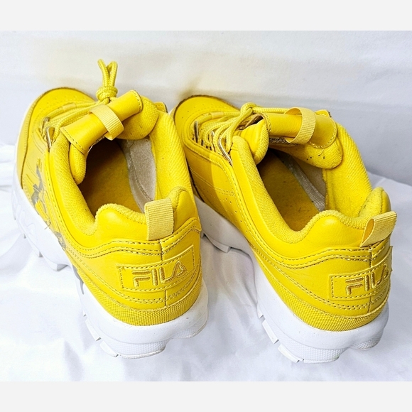 Size 6.5 Kids FILA Yellow Disruptor ll Script Sneakers - Picture 5 of 8